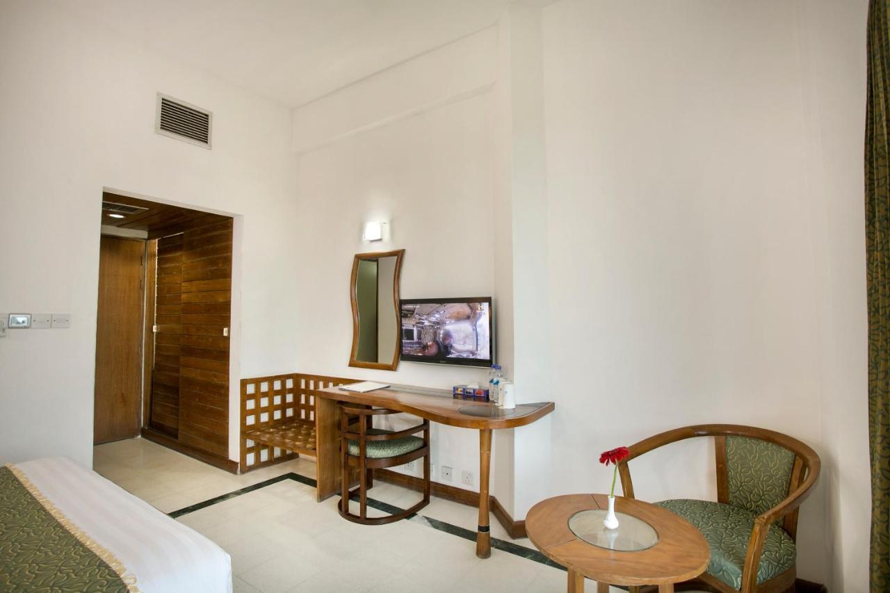 Seagull Hotel Ltd 库克斯巴扎 外观 照片